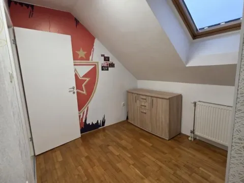 Izdavanje, četvorosoban stan, 90m², Grbavica, Novi Sad Sve Podlokacije - image 13