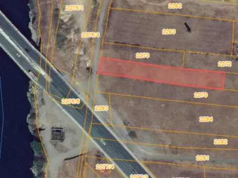 Zemljište in Dajbabe