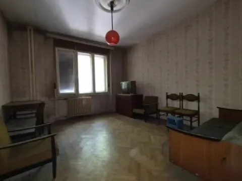 Sale, two bedroom apartment, 56m², Cvetni Trg, Vračar Sve Podlokacije - image 2
