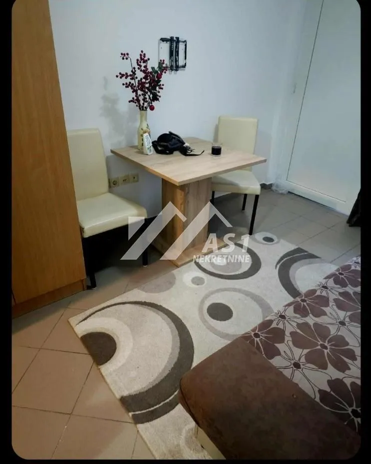 Prodaja, stan, 19m², Avijatičarsko naselje, Novi Sad Sve Podlokacije