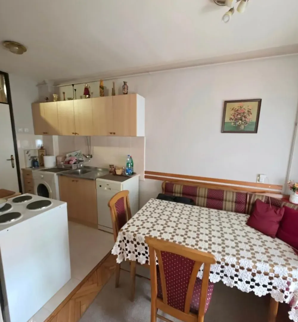 Prodaja, dvosoban stan, 56m², Stari Košutnjak, Rakovica