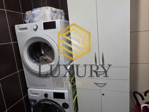 Prodaja, trosoban stan, 93m², City Kvart, Podgorica - image 8