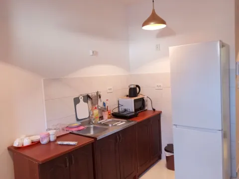 Prodaja, garsonjera, 27m², 1 maj, Podgorica - image 2