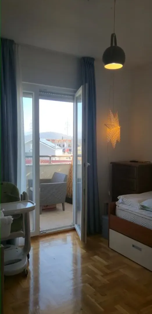 Prodaja, dvosoban stan, 70m², Donja Gorica, Podgorica