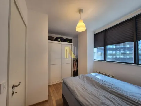 Izdavanje, dvosoban stan, 48m², Centar, Novi Sad - image 11