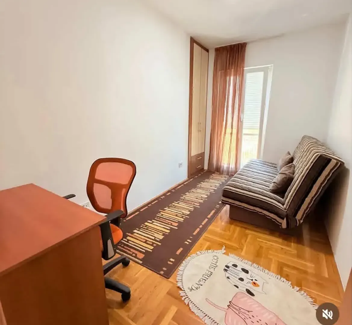 Rent, two bedroom apartment, 60m², City Kvart, Podgorica
