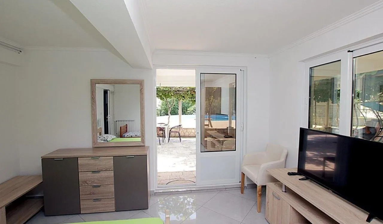 Sale, house, 300m², Reževići, Budva