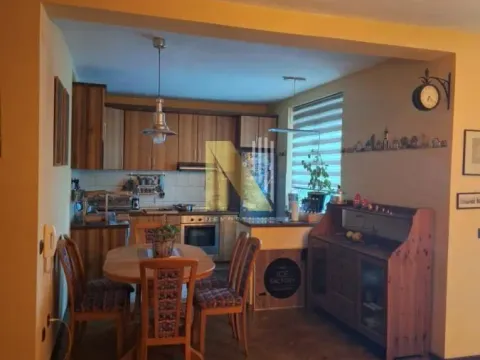 Prodaja, trosoban stan, 111m², Grbavica, Novi Sad Sve Podlokacije - image 3