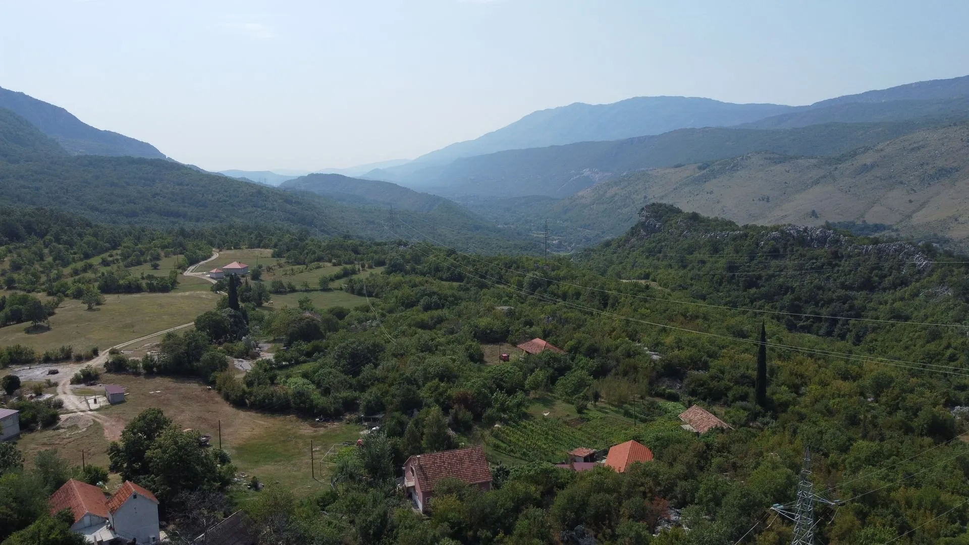 Prodaja, plac, 170000m², Danilovgrad, Crna Gora