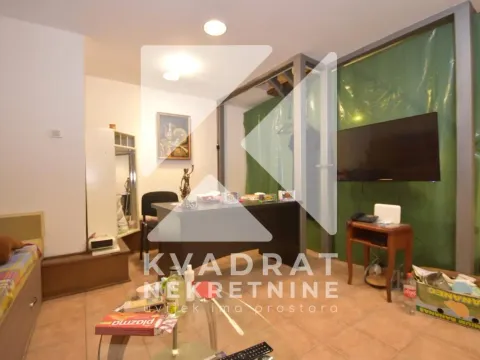 Rent, office space, 63m², Centar, Podgorica - image 4