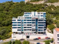 Sale, four bedroom apartment, 355m², Bečići, Budva - image 18