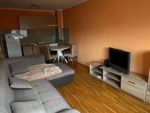 Rent, one bedroom apartment, 39m², City Kvart, Podgorica - image 1