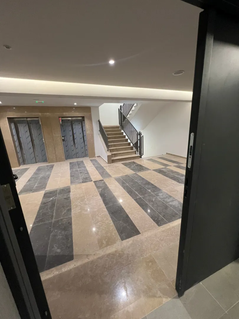 Prodaja, jednosoban stan, 48m², Ilino, Bar