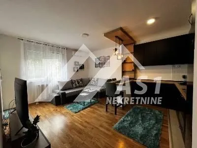 Izdavanje, dvosoban stan, 42m², Telep, Novi Sad Sve Podlokacije