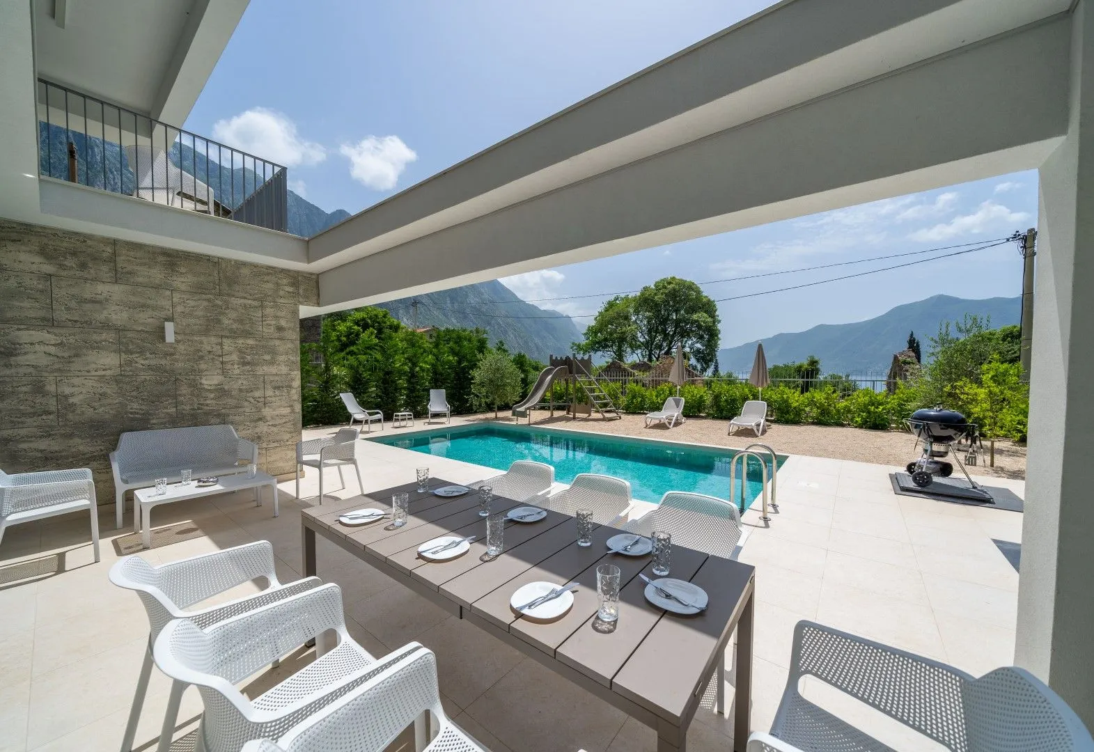Sale, house, 249m², Orahovac, Kotor