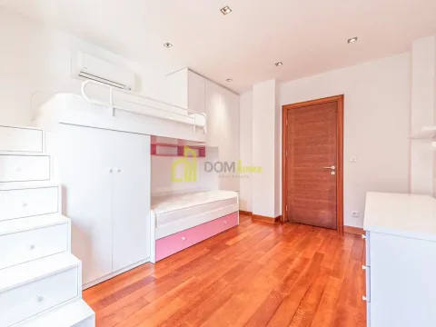 Prodaja, trosoban stan, 127m², Momišići, Podgorica - image 12