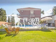 Sale, five bedroom apartment, 272m², Baošići, Herceg Novi - image 12