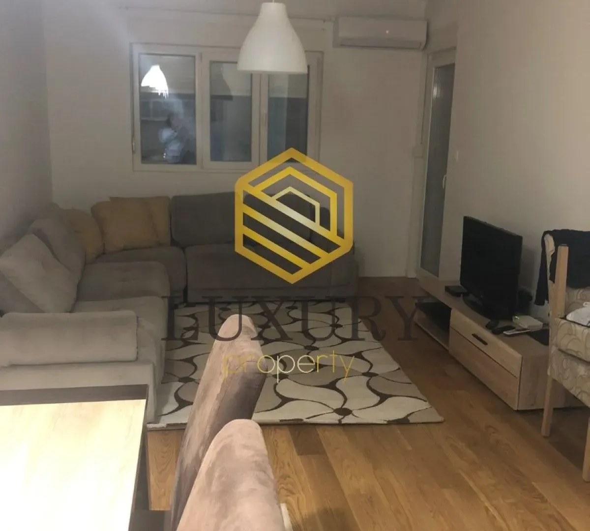 Prodaja, jednosoban stan, 49m², Central Point, Podgorica