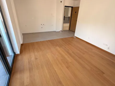 Sale, one bedroom apartment, 43m², Rozino, Budva - image 9