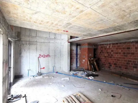 Prodaja, poslovni prostor, 80m², 1 maj, Podgorica - image 2