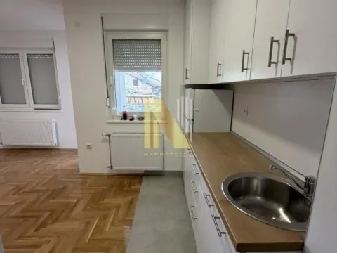 Prodaja, dvosoban stan, 44m², Bulevar Evrope, Novi Sad Sve Podlokacije - image 5