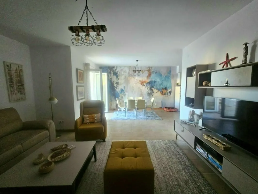Sale, two bedroom apartment, 80m², Bečići, Budva