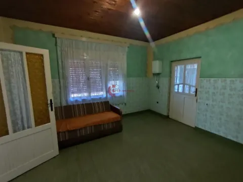 Sale, house, 185m², Šupljak, Subotica - image 14