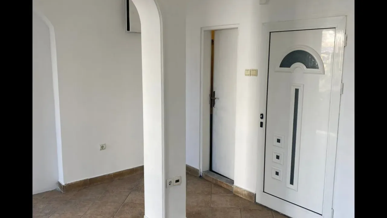 Izdavanje, poslovni prostor, 19m², Preko Morače, Podgorica