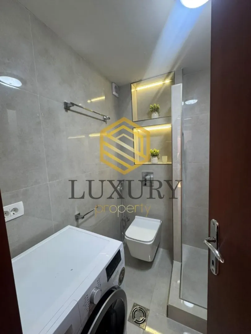 Rent, three bedroom apartment, 92m², 1 maj, Podgorica
