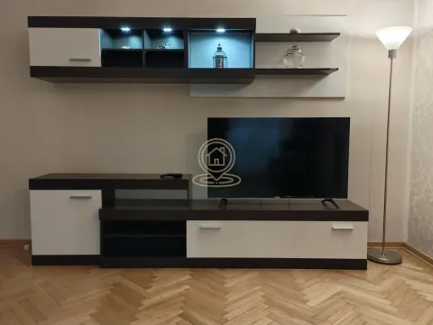 Rent, three bedroom apartment, 80m², Savski Venac, Beograd - image 2