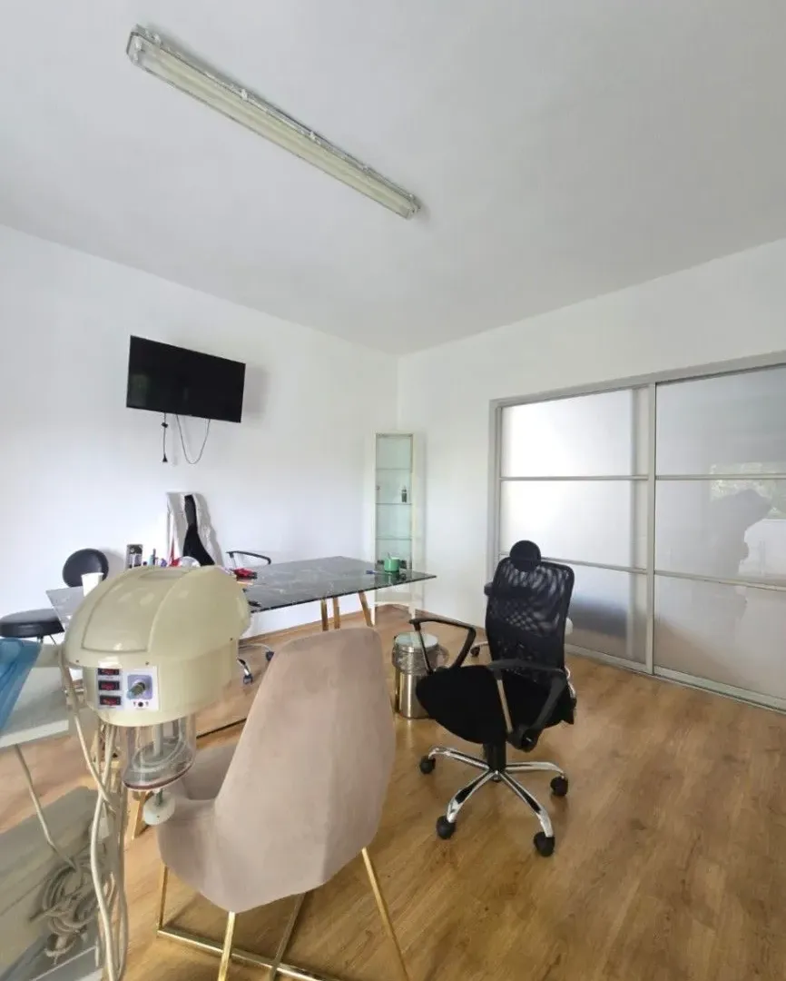 Rent, office space, 90m², Preko Morače, Podgorica