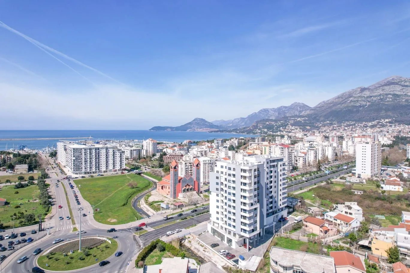 Rent, one bedroom apartment, 46m², Centar, Bar