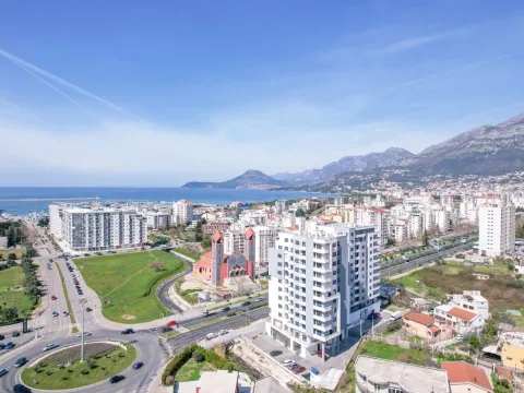 Rent, one bedroom apartment, 46m², Centar, Bar - image 10