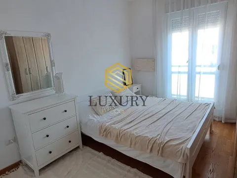 Izdavanje, jednosoban stan, 50m², City Kvart, Podgorica - image 10