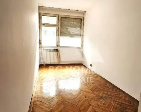 Prodaja, dvosoban stan, 42m², Skojevsko Naselje, Beograd - image 9