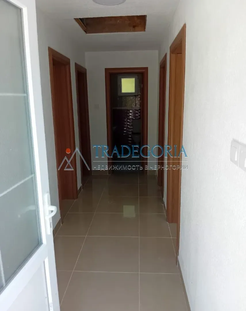 Prodaja, kuća, 170m², Sutomore, Bar