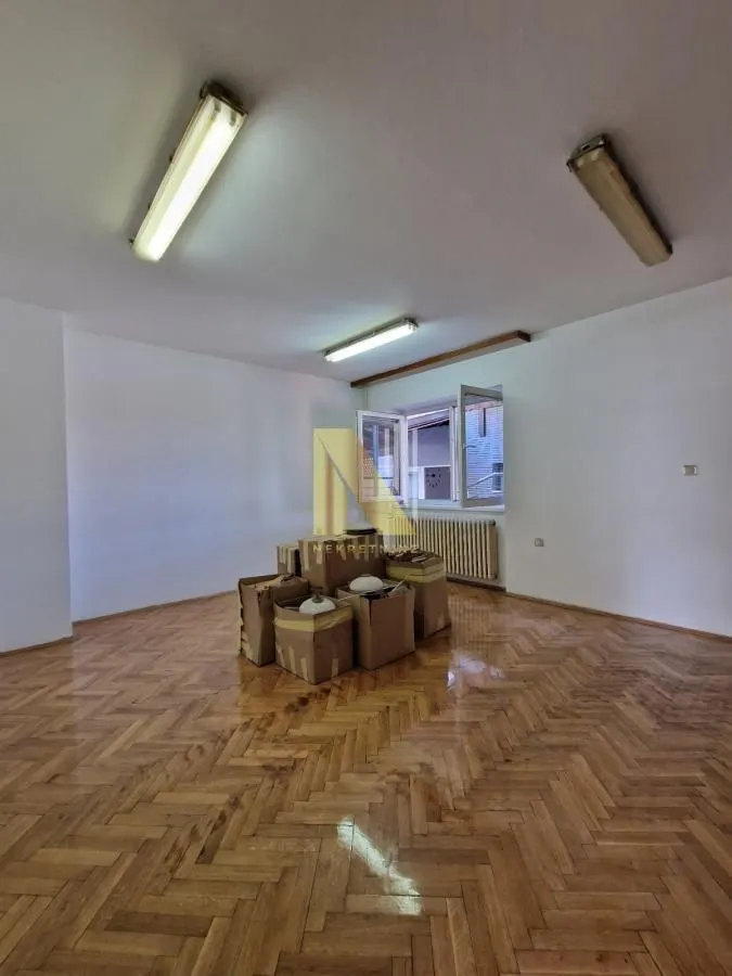 Rent, office space, 300m², Telep, Novi Sad Sve Podlokacije