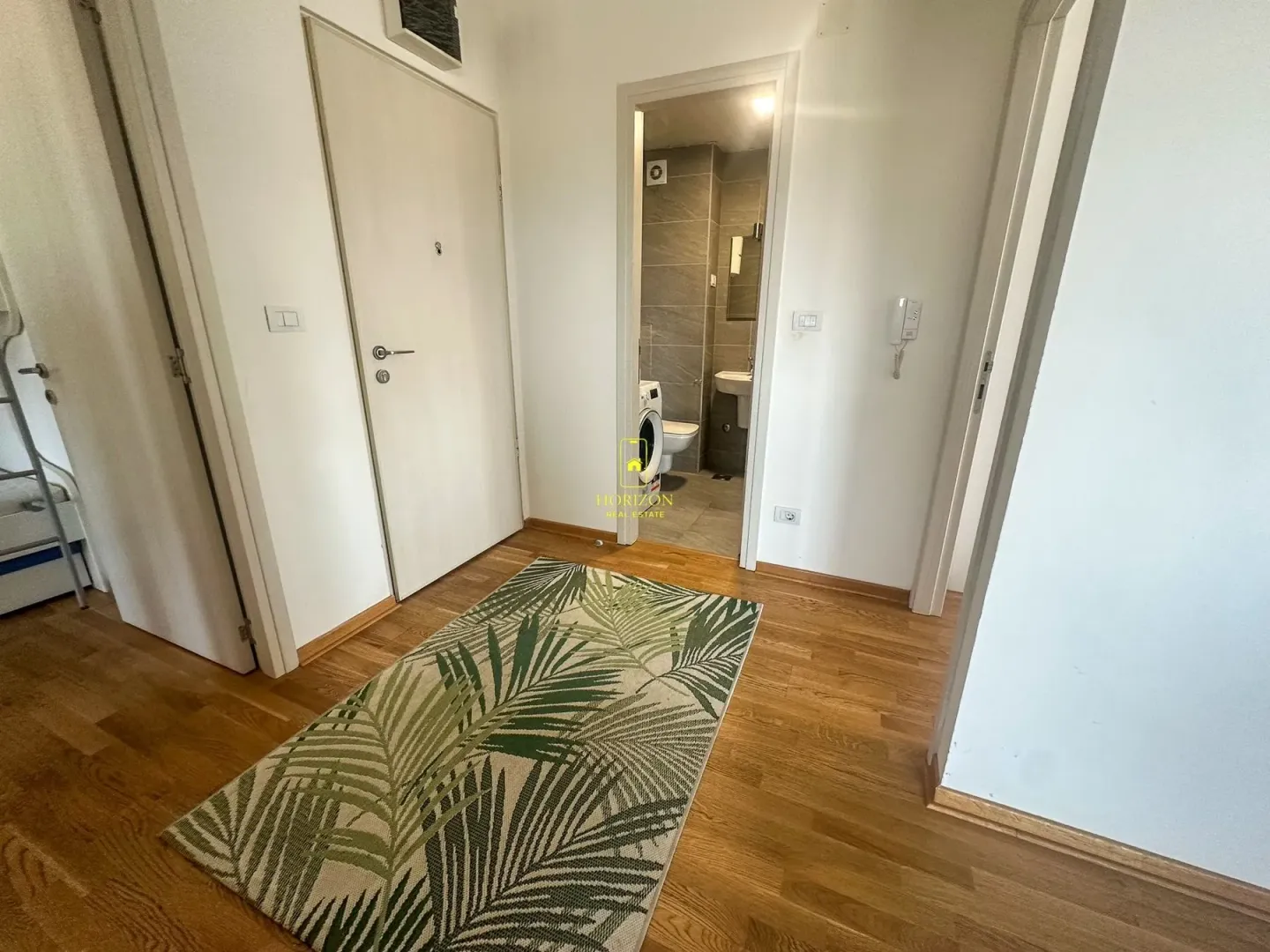 Rent, two bedroom apartment, 65m², City Kvart, Podgorica