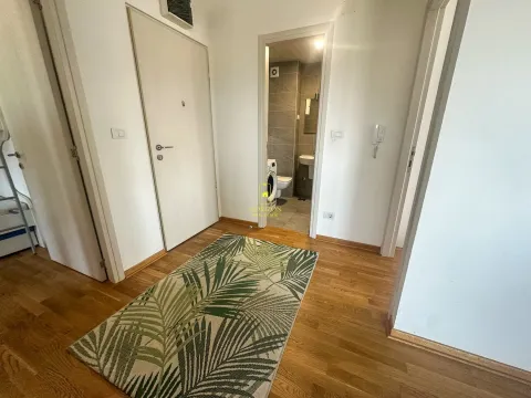 Rent, two bedroom apartment, 65m², City Kvart, Podgorica - image 7