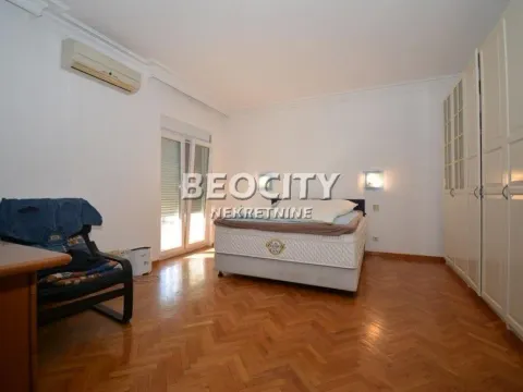 Sale, house, 610m², Zeleno Brdo, Zvezdara Sve Podlokacije - image 17