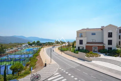 Prodaja, jednosoban stan, 54m², Luštica Bay, Tivat - image 4