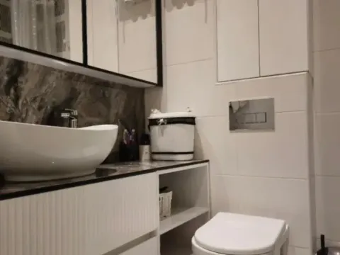 Prodaja, dvosoban stan, 84m², Stari Aerodrom, Podgorica - image 4