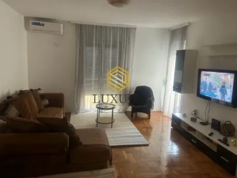 Prodaja, jednosoban stan, 60m², Zagorič, Podgorica - image 1