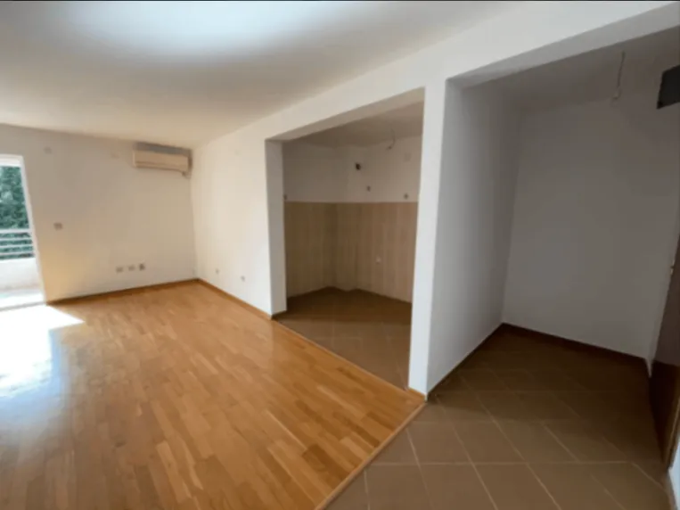 Sale, apartment, 64m², Petrovac, Budva