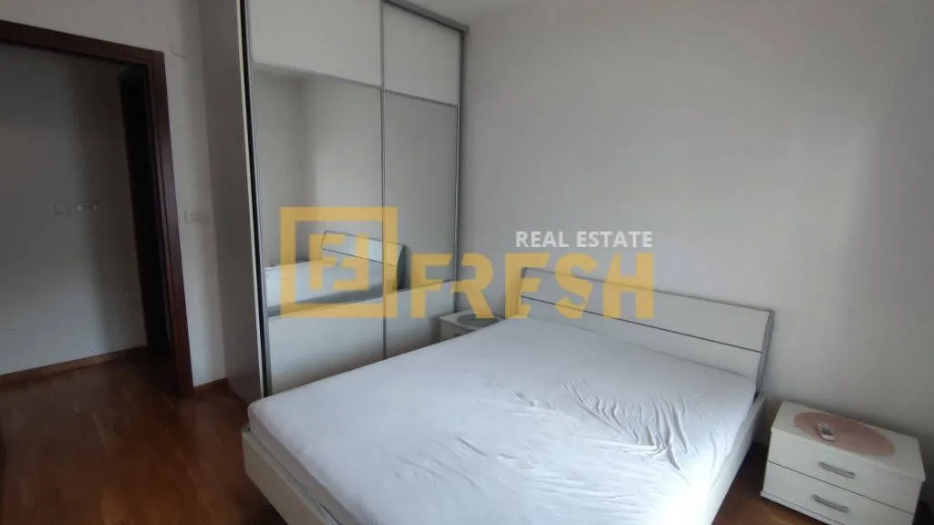 Rent, two bedroom apartment, 72m², City Kvart, Podgorica