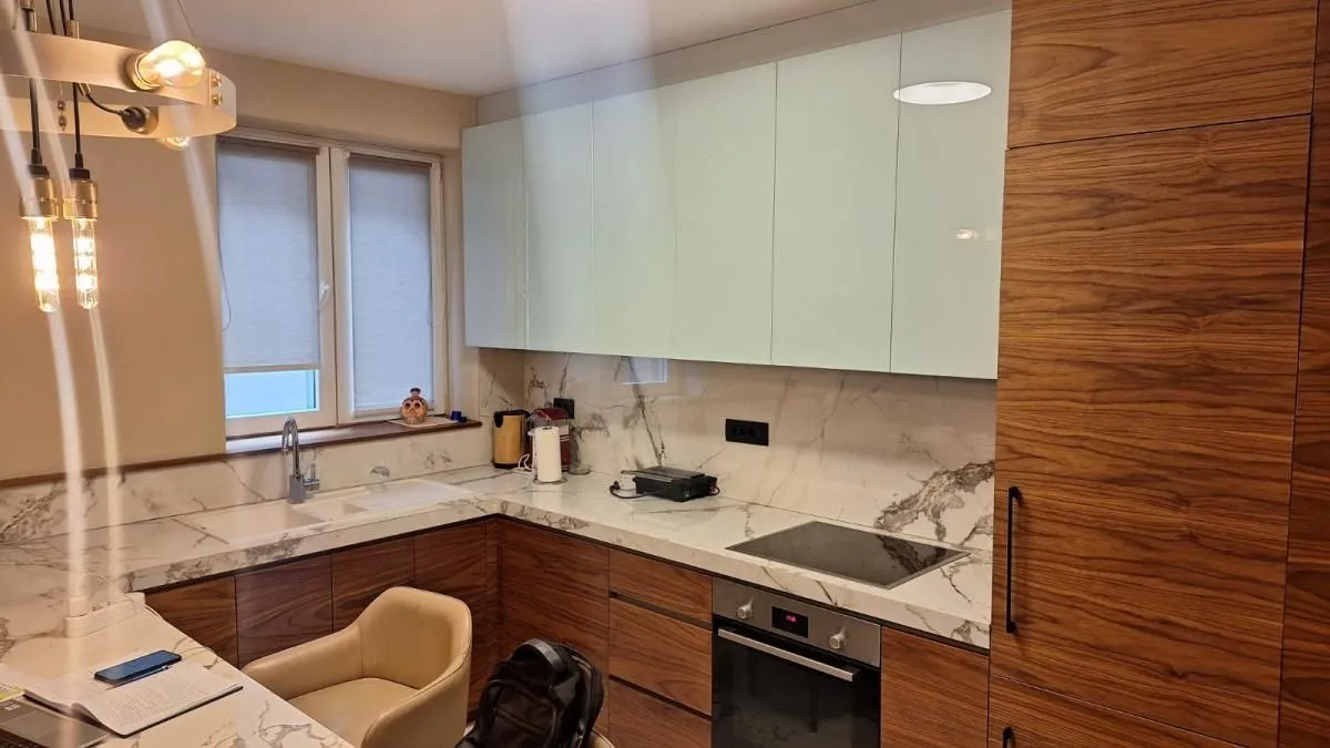 Rent, three bedroom apartment, 79m², Stari Grad, Beograd