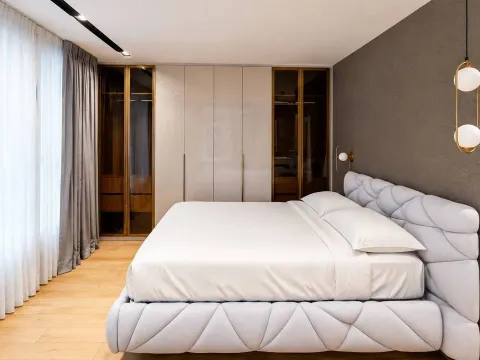 Izdavanje, trosoban stan, 142m², Centar, Budva - image 5