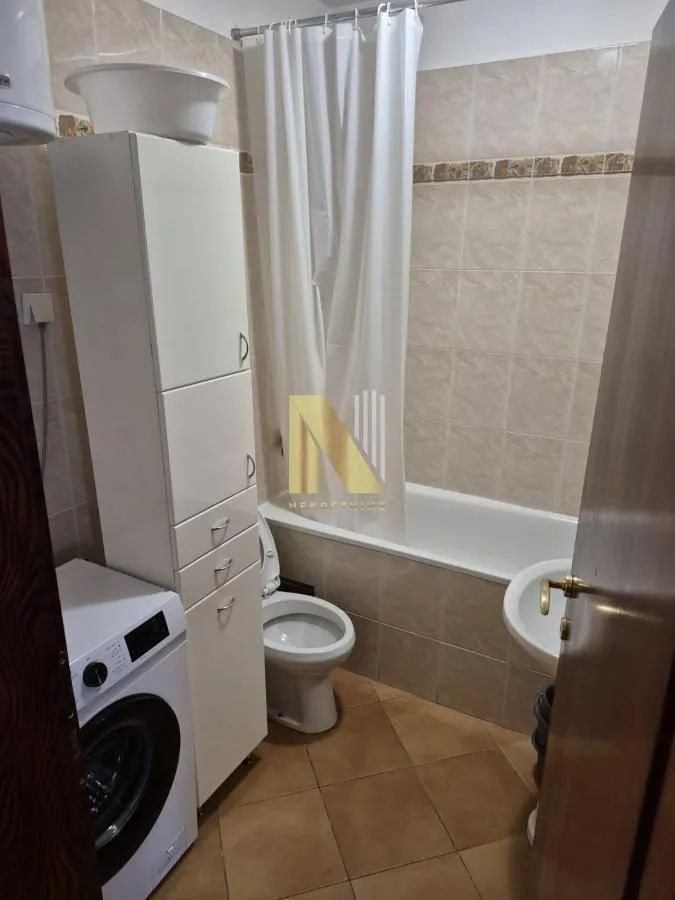 Izdavanje, jednosoban stan, 45m², Centar, Novi Sad