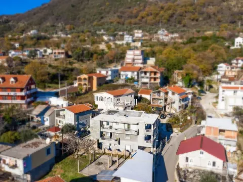 Prodaja, kuća, 420m², Šušanj, Bar - image 9