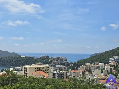 Prodaja, jednosoban stan, 67m², Bečići, Budva - image 1